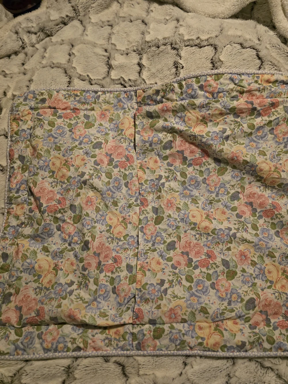 Vintage Laura Ashley Sycamore Pink & Blue Floral Print Pillow Sham 80s Tag EUC